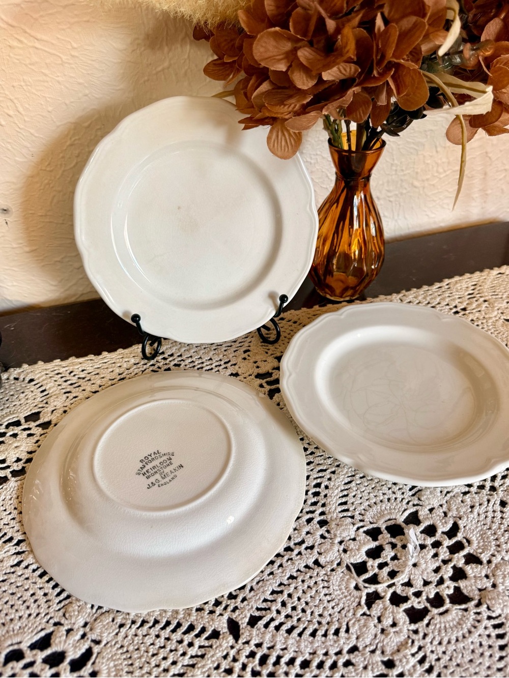 J & G Meakin Ironstone Plates